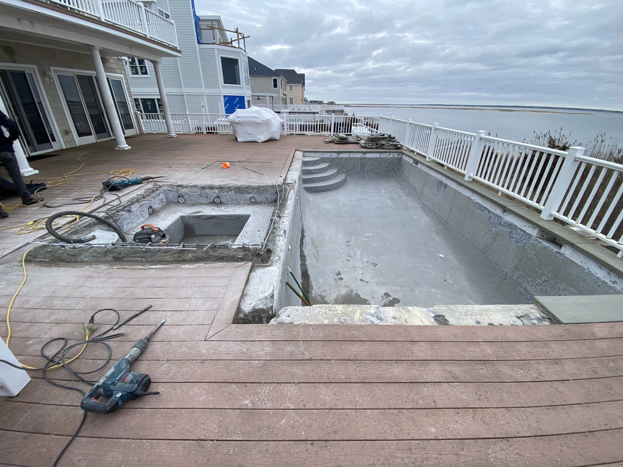 Pool renovation — project photo 11